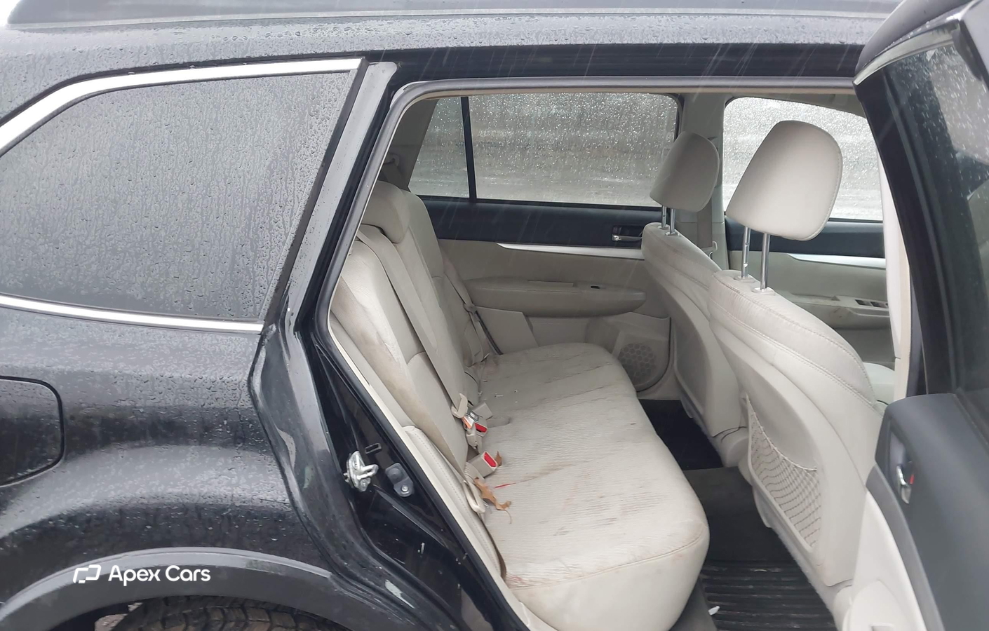 Subaru Outback 2012