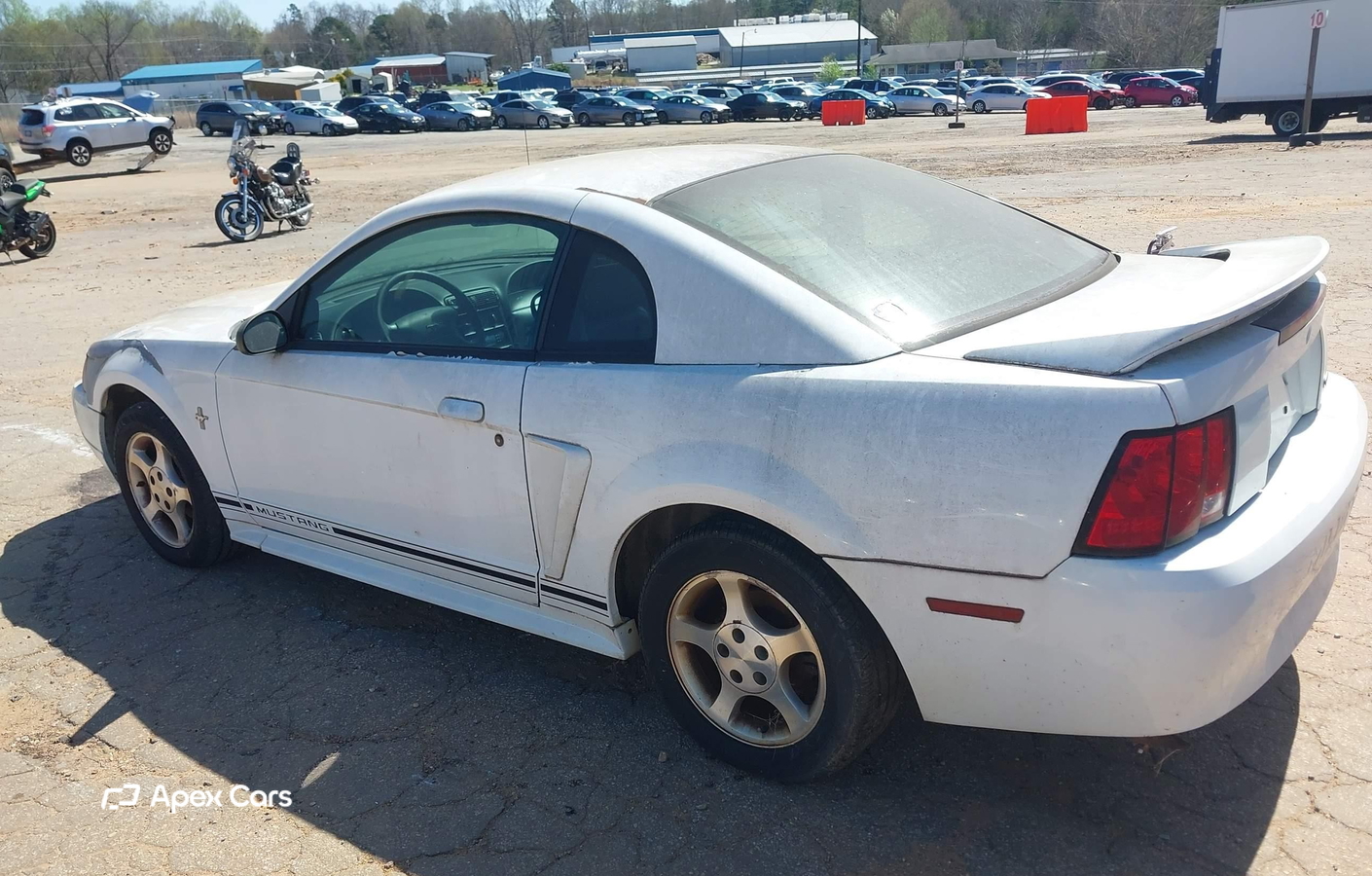 Ford Mustang 2000