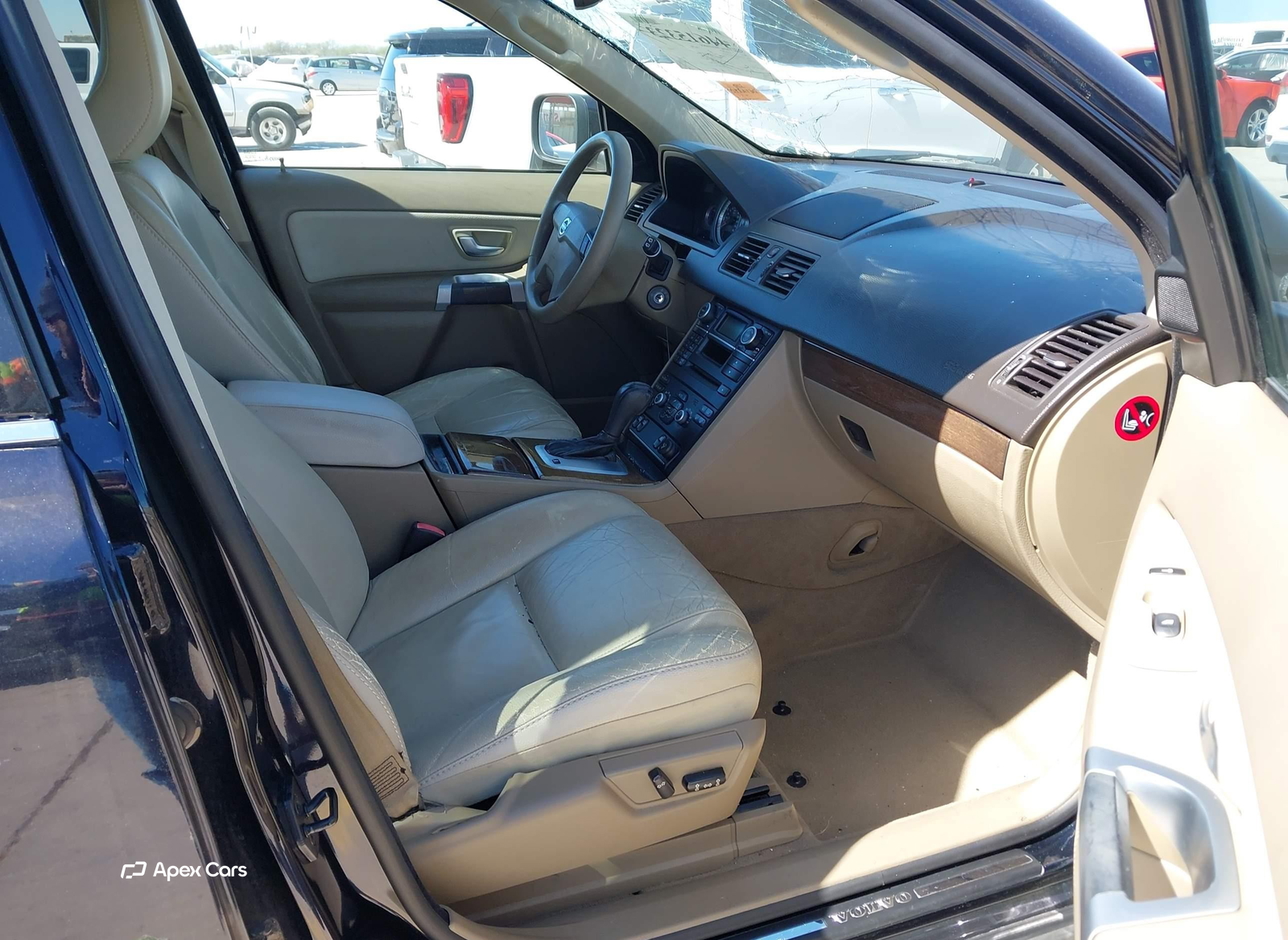 Volvo XC90 2011