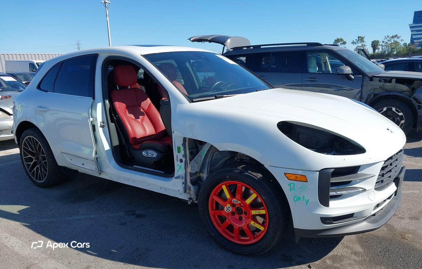 Porsche Macan 2021