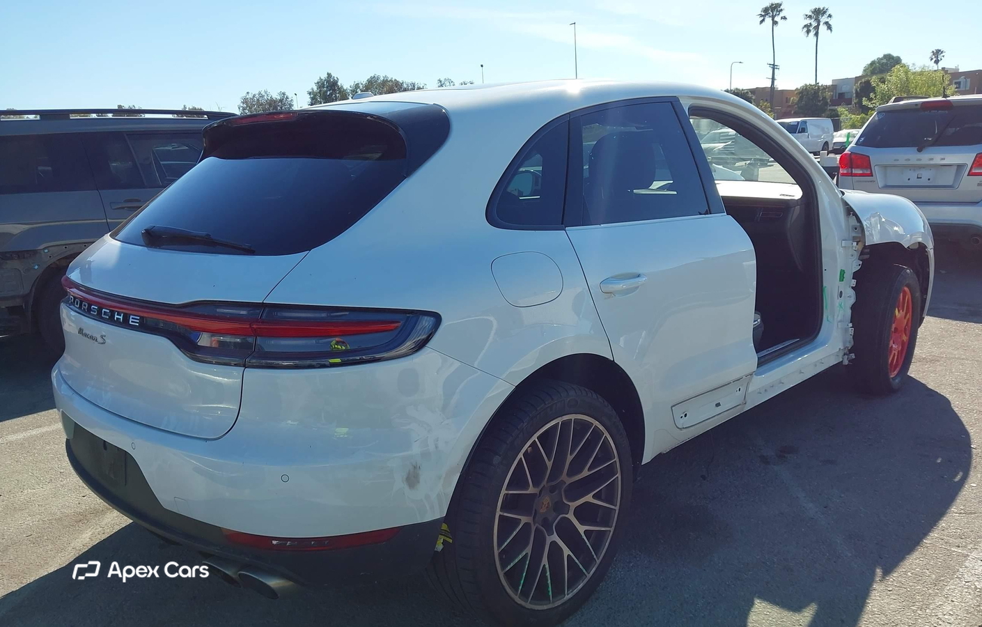 Porsche Macan 2021
