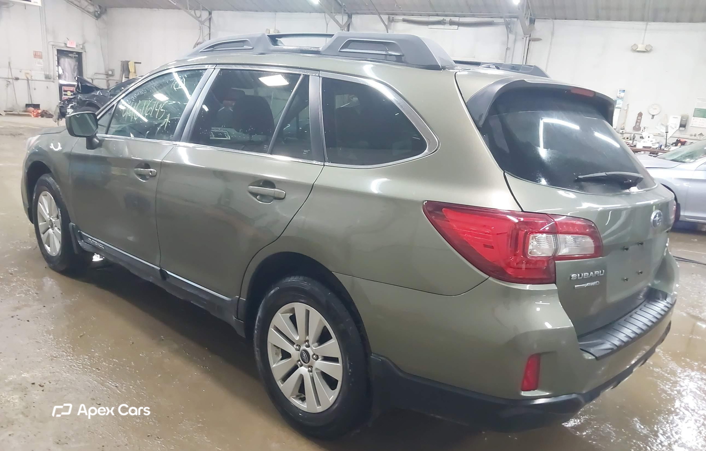 Subaru Outback 2015