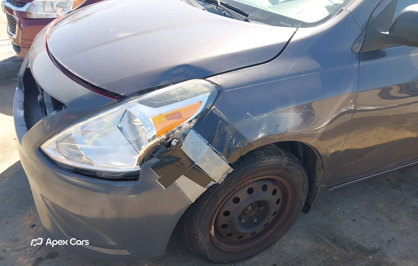 Nissan Versa 2015