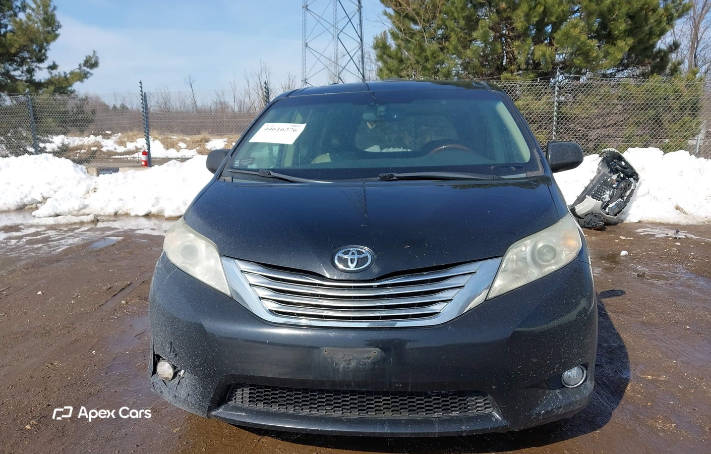 Toyota Sienna 2011