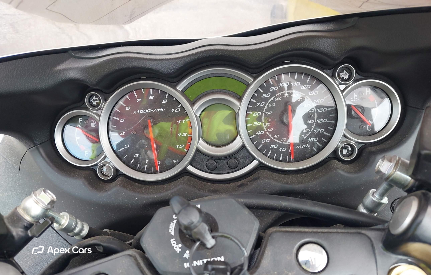 Suzuki gs 2008