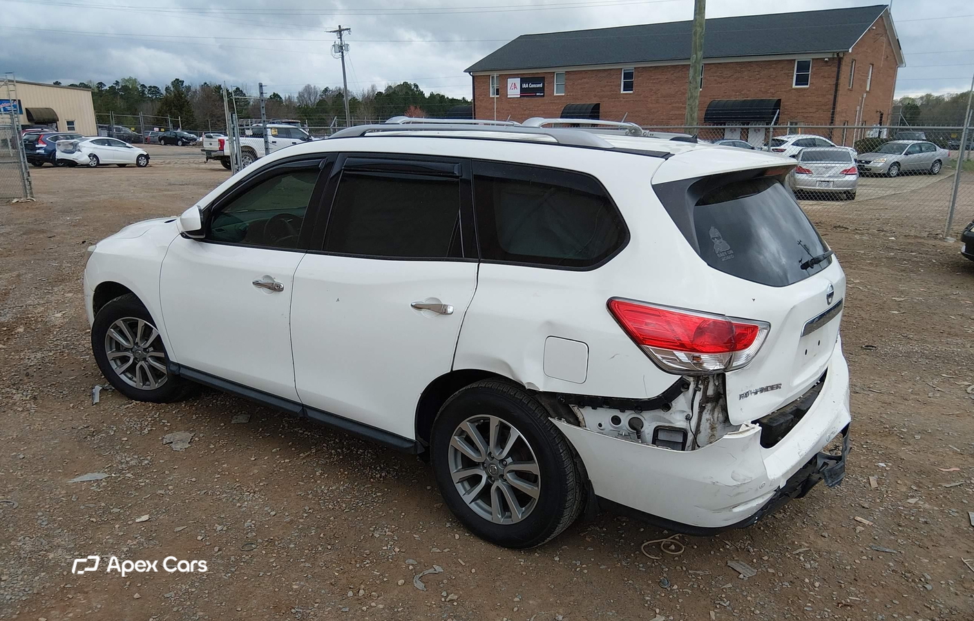 Nissan Pathfinder 2016