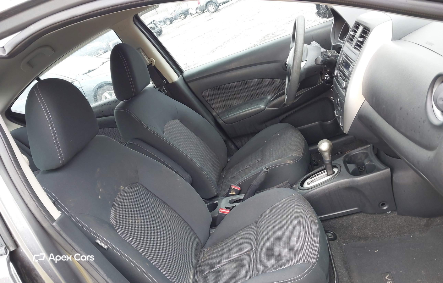 Nissan Versa 2016