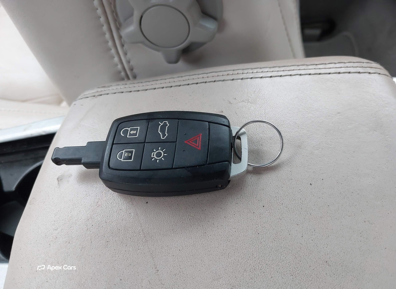 Volvo C70 2012