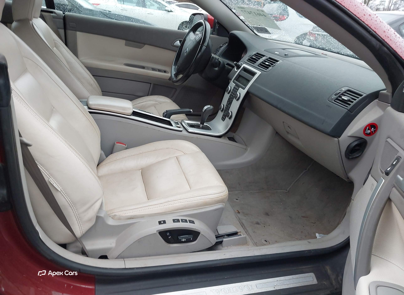 Volvo C70 2012