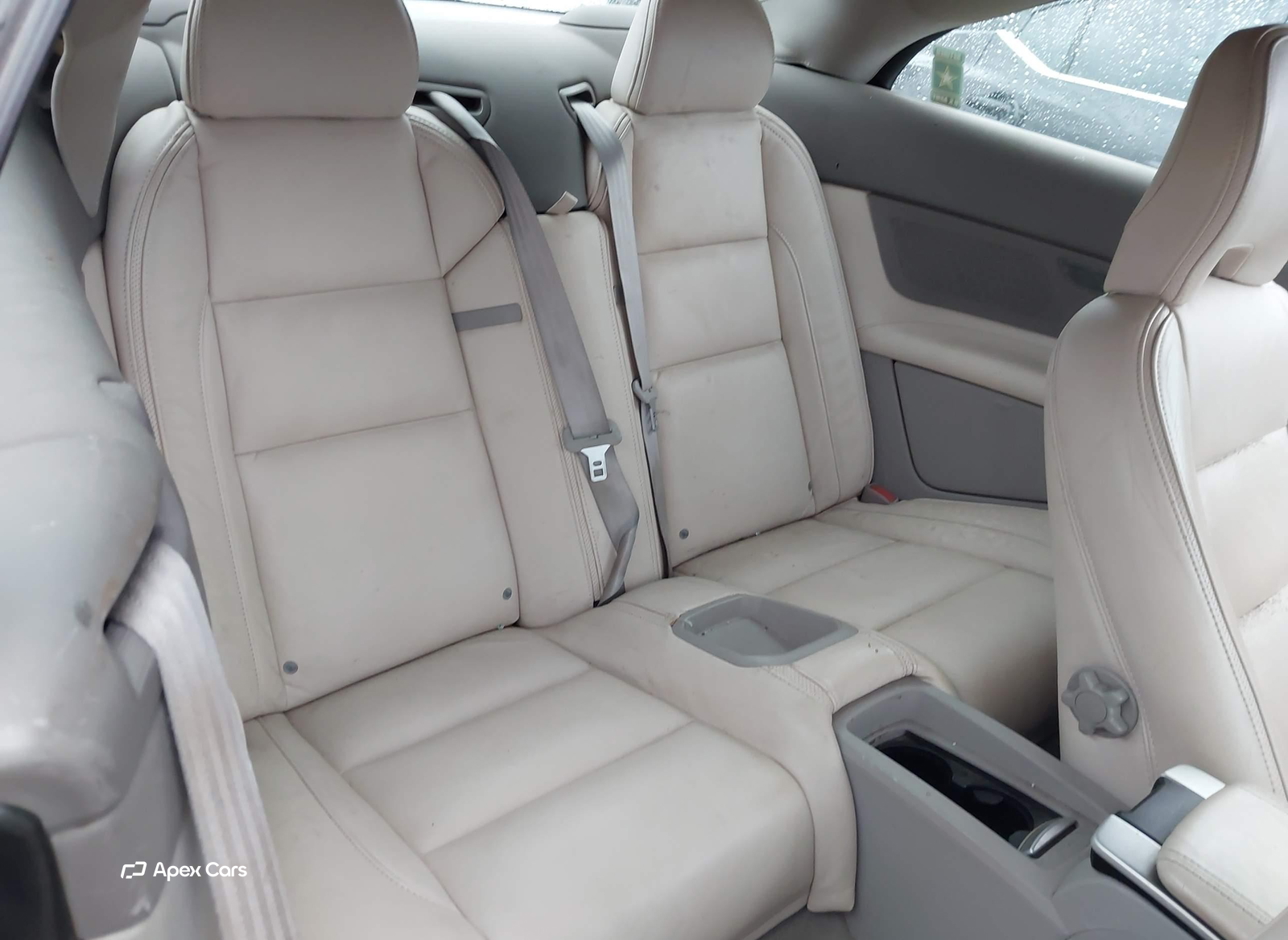 Volvo C70 2012
