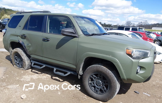 Toyota 4Runner 2015 - Image 1 of 16