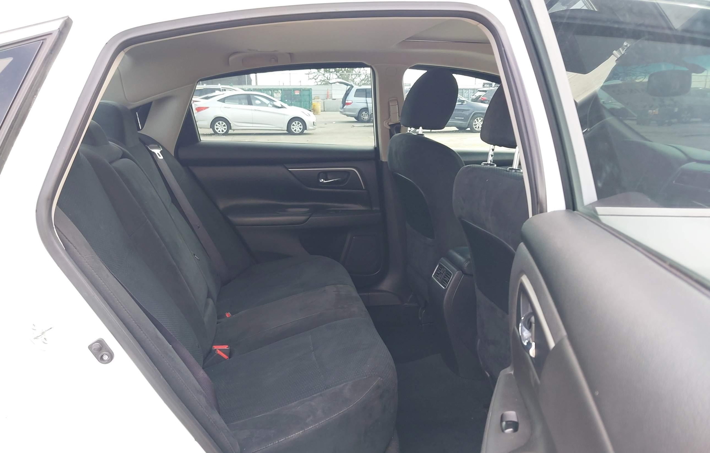 Nissan Altima 2015