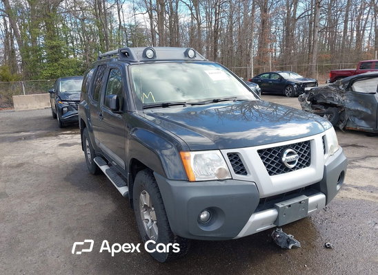 2013 Nissan XTerra - Image 1 of 5