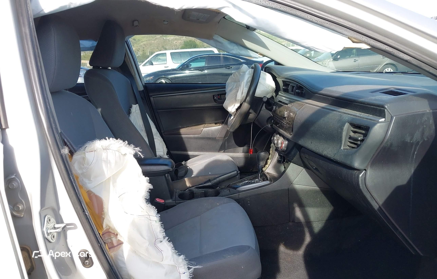 Toyota Corolla 2015