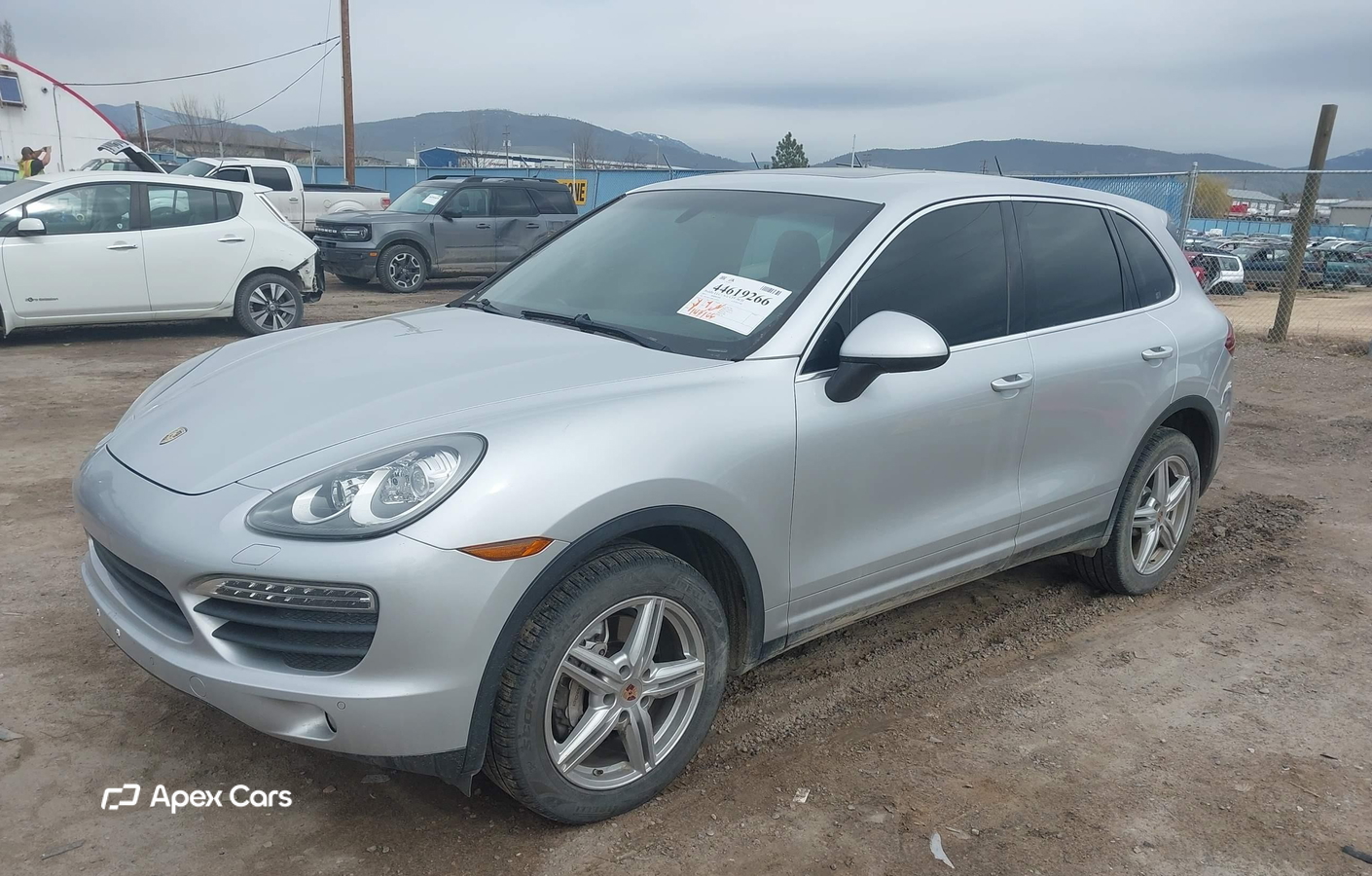 Porsche Cayenne 2011