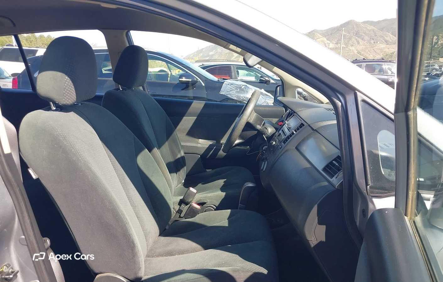 Nissan Versa 2012