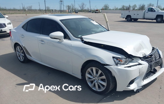 Lexus IS 2016 - Image 1 of 16