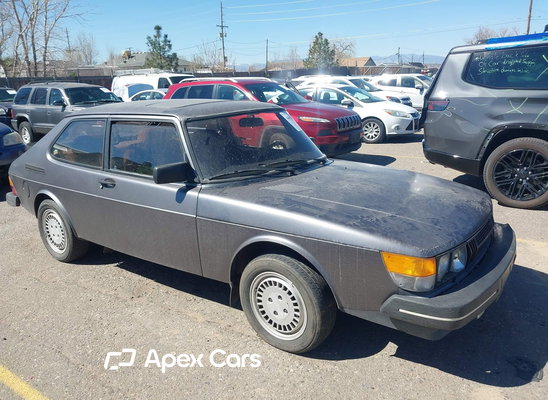 1983 Saab 900 - Image 1 of 5
