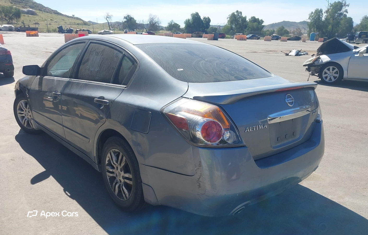 Nissan Altima 2012