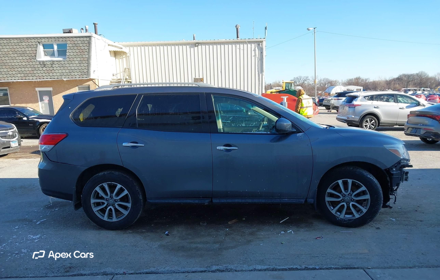 Nissan Pathfinder 2016