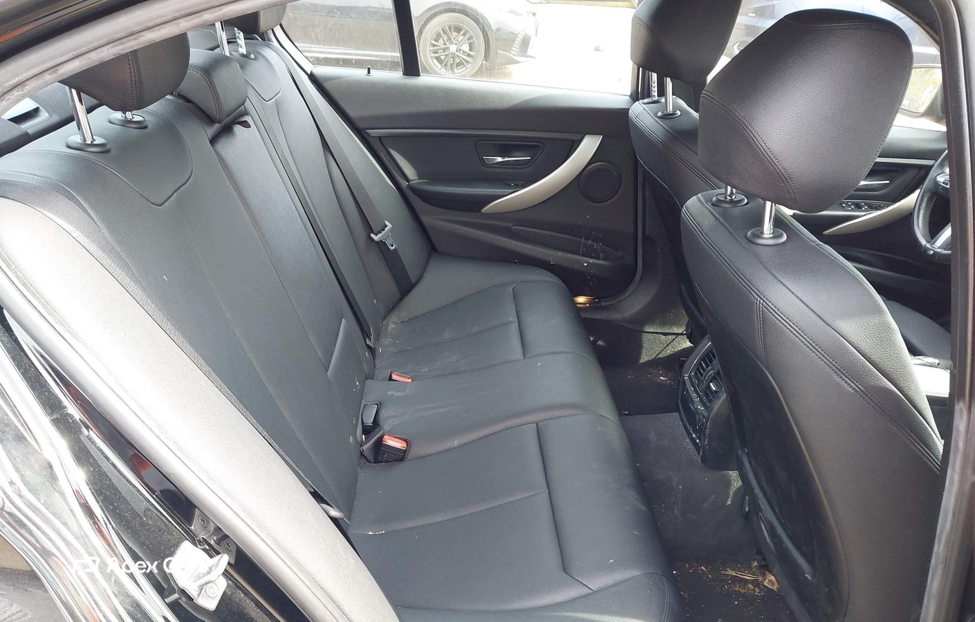 BMW Series 3 2016