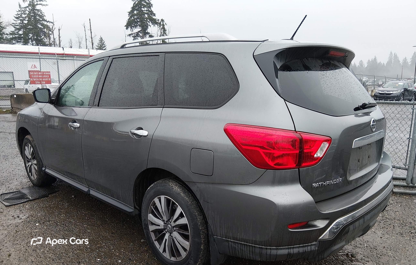 Nissan Pathfinder 2018