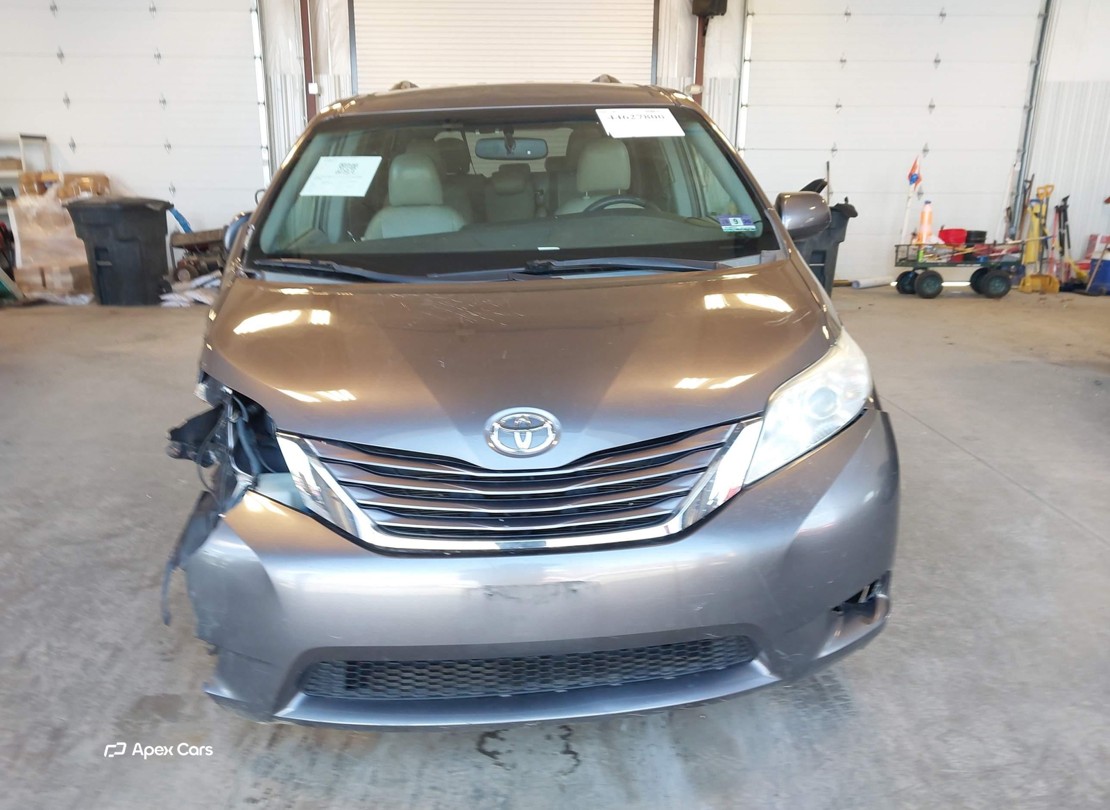Toyota Sienna 2015