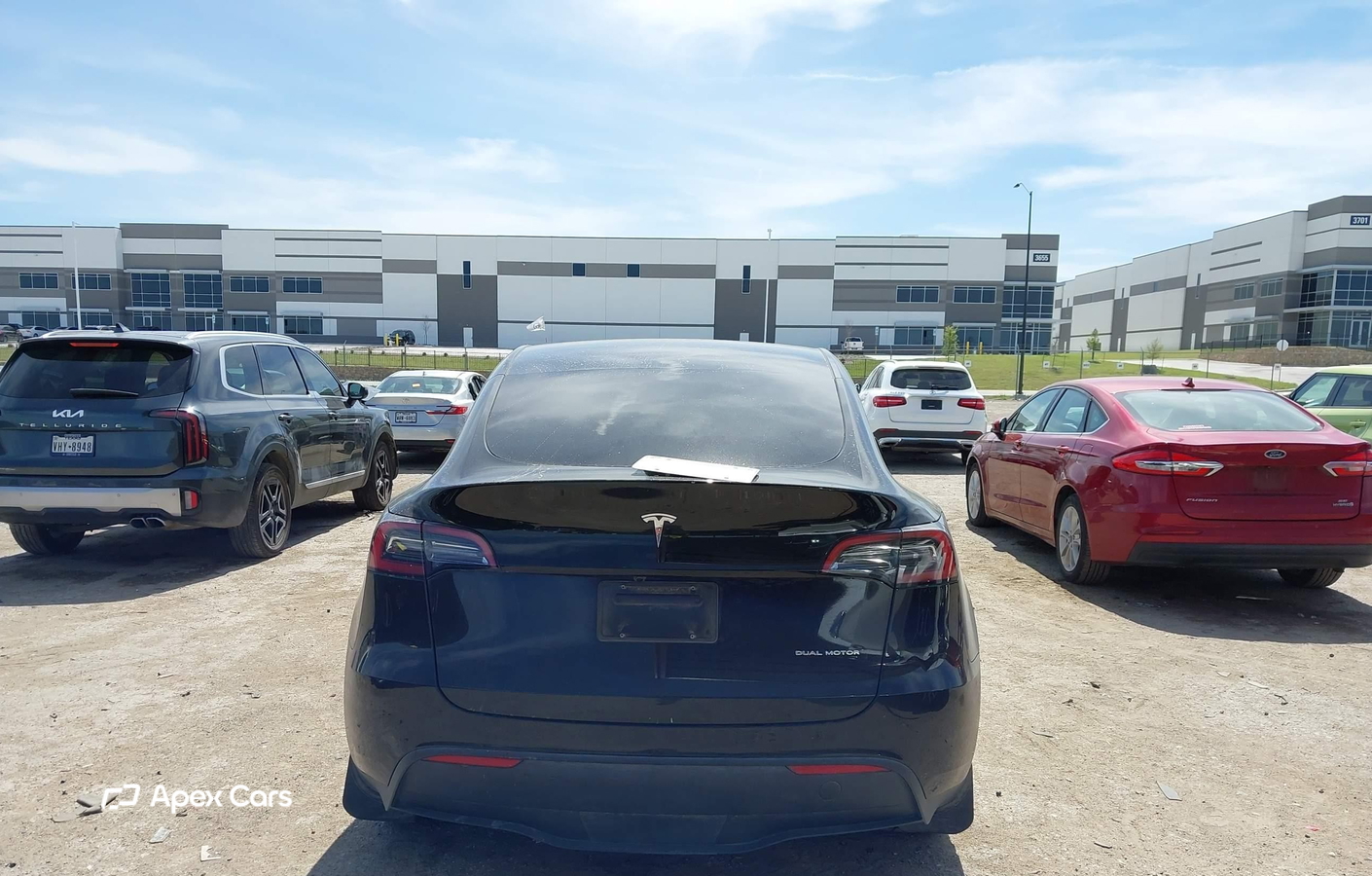 Tesla Model Y 2023