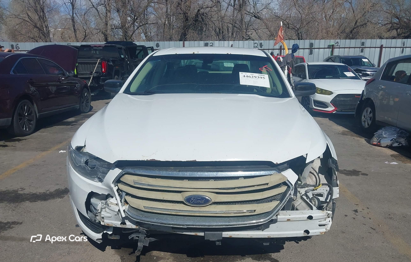 Ford Taurus 2015