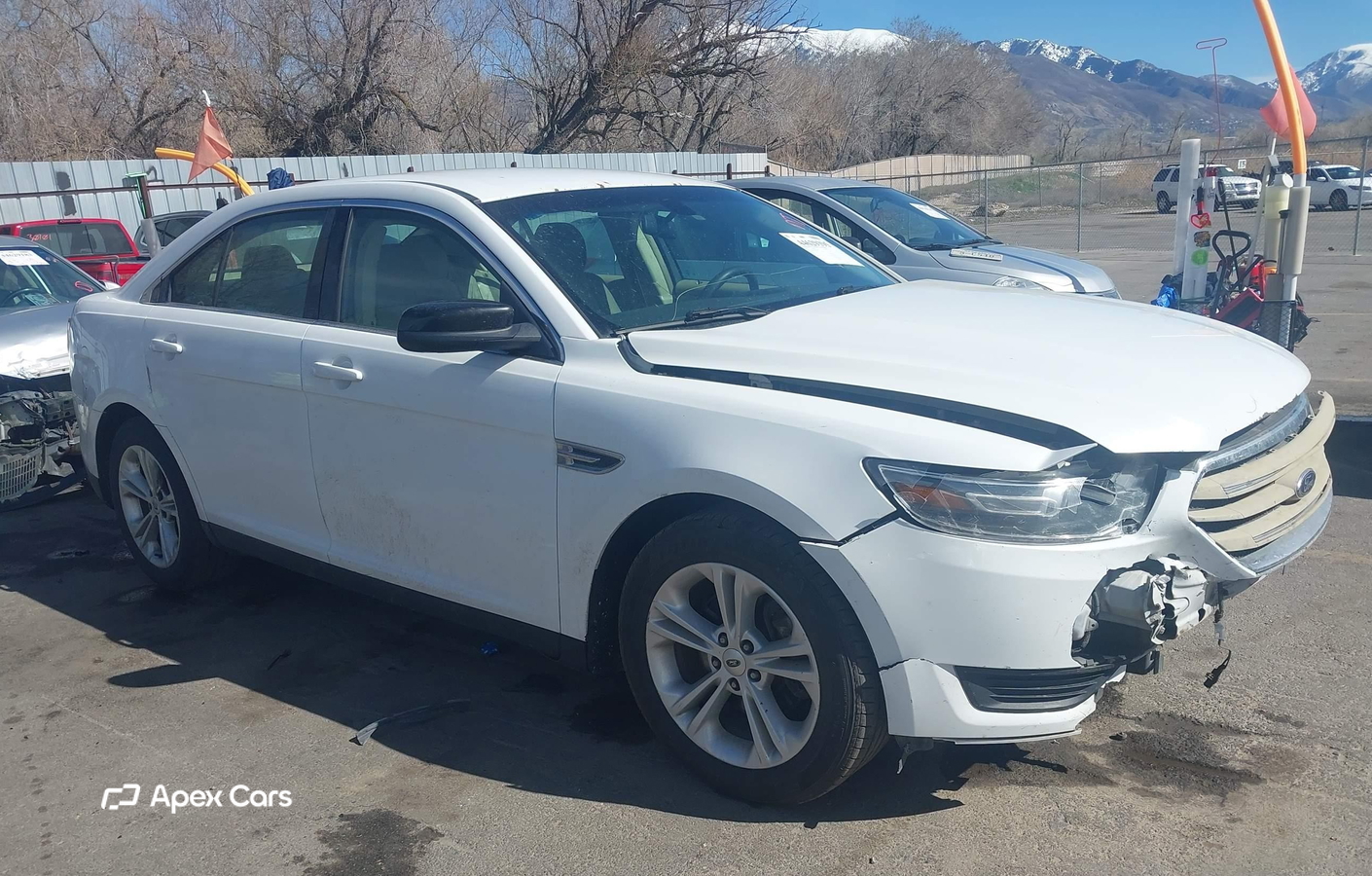 Ford Taurus 2015