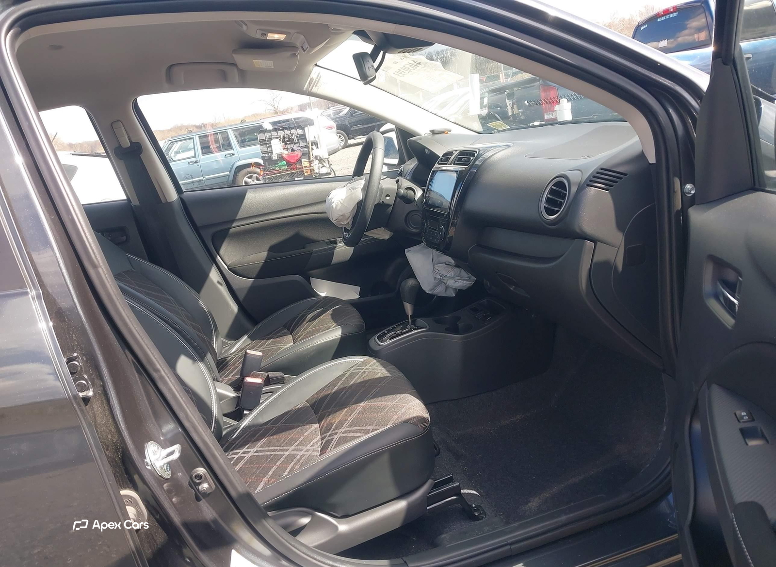 Mitsubishi Mirage 2024