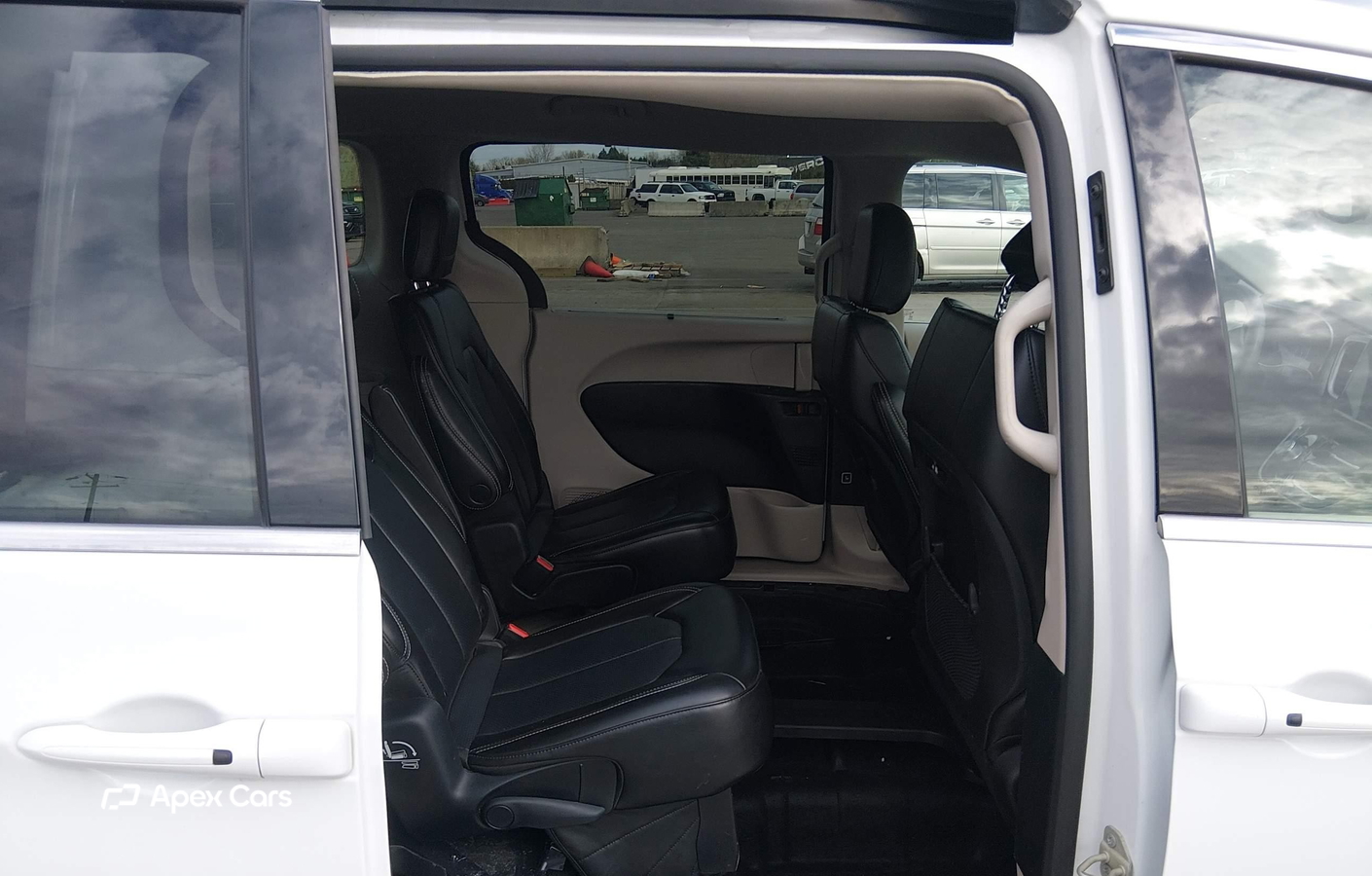 Chrysler Pacifica 2023