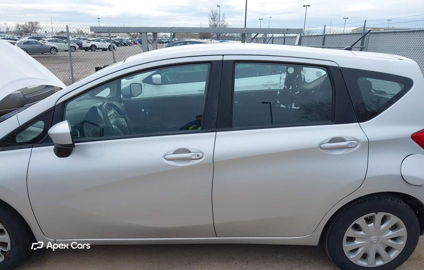 Nissan Versa 2015