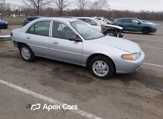 2002 Ford Escort - Image 1 of 5