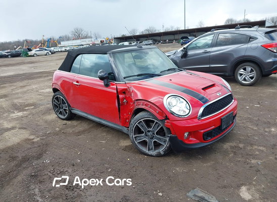 2015 MINI Convertible - Image 1 of 5