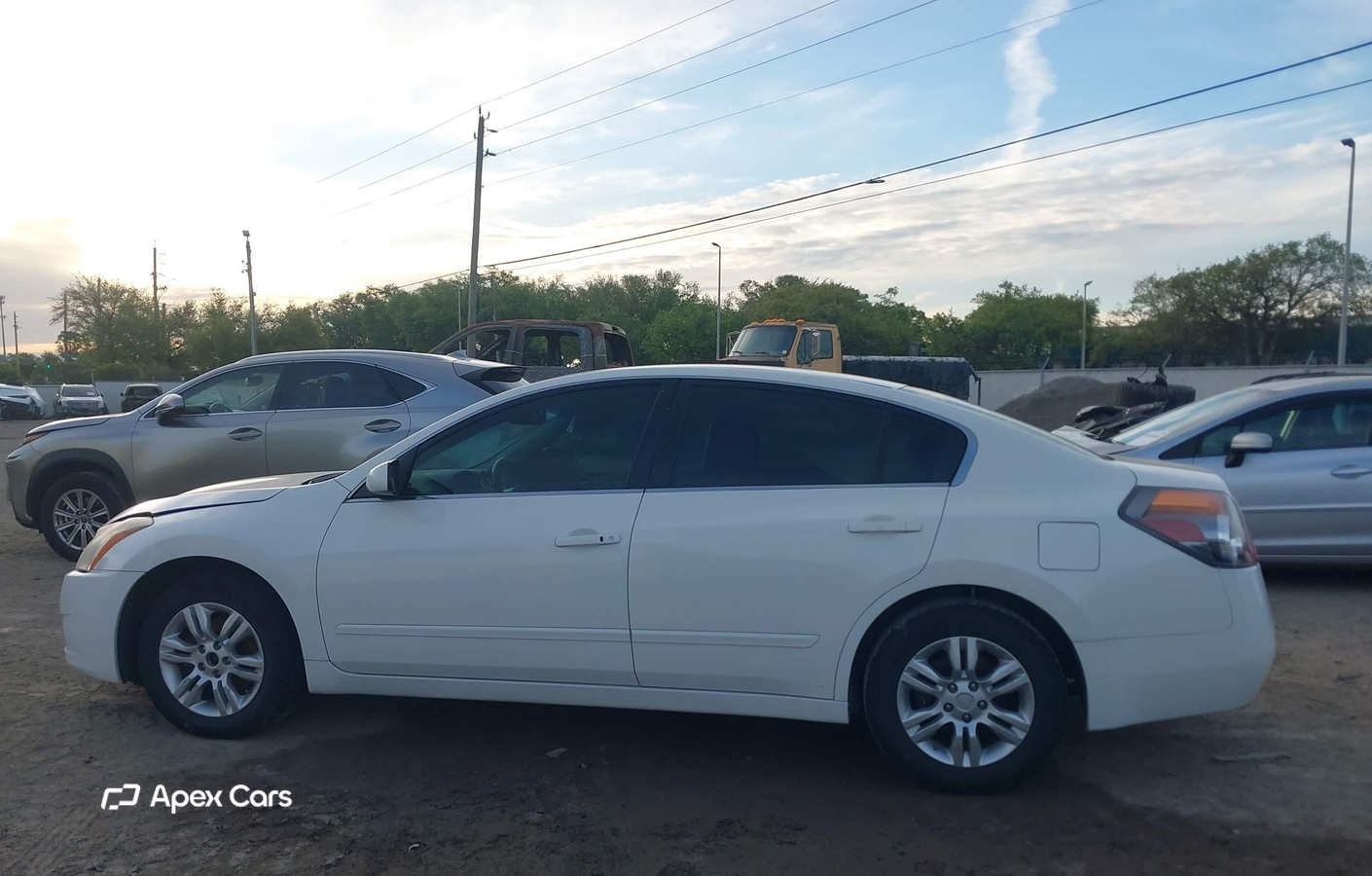 Nissan Altima 2012