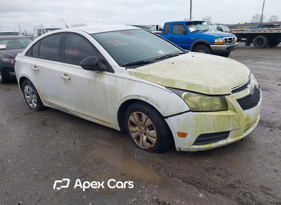 2013 Chevrolet Cruze - Image 1 of 5