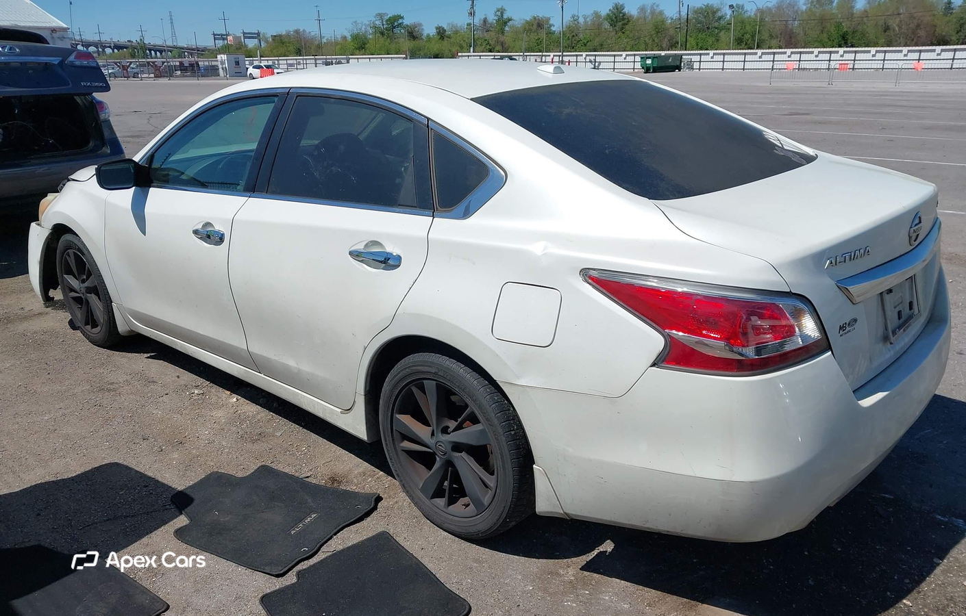 Nissan Altima 2015