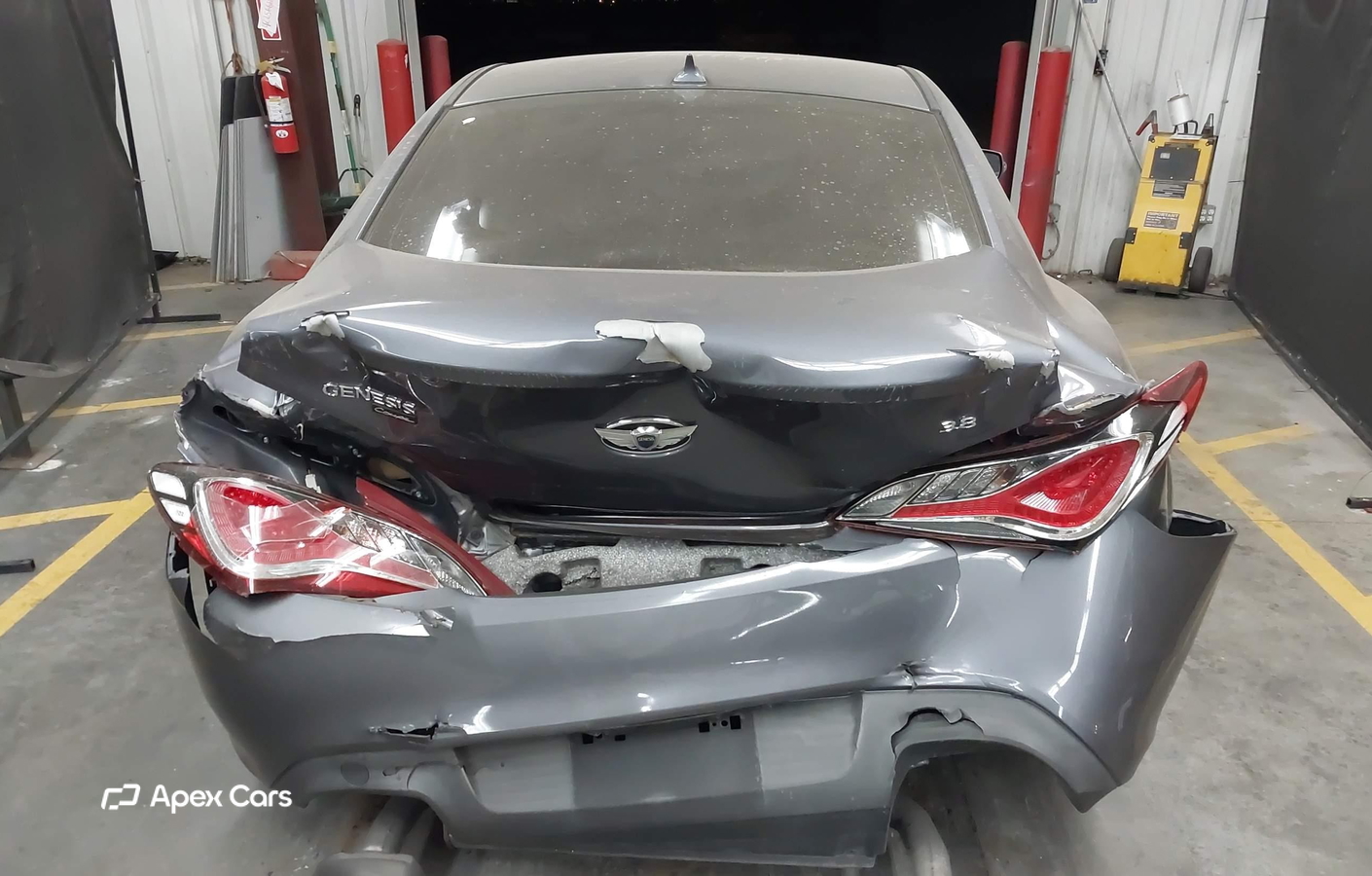Hyundai Genesis 2015