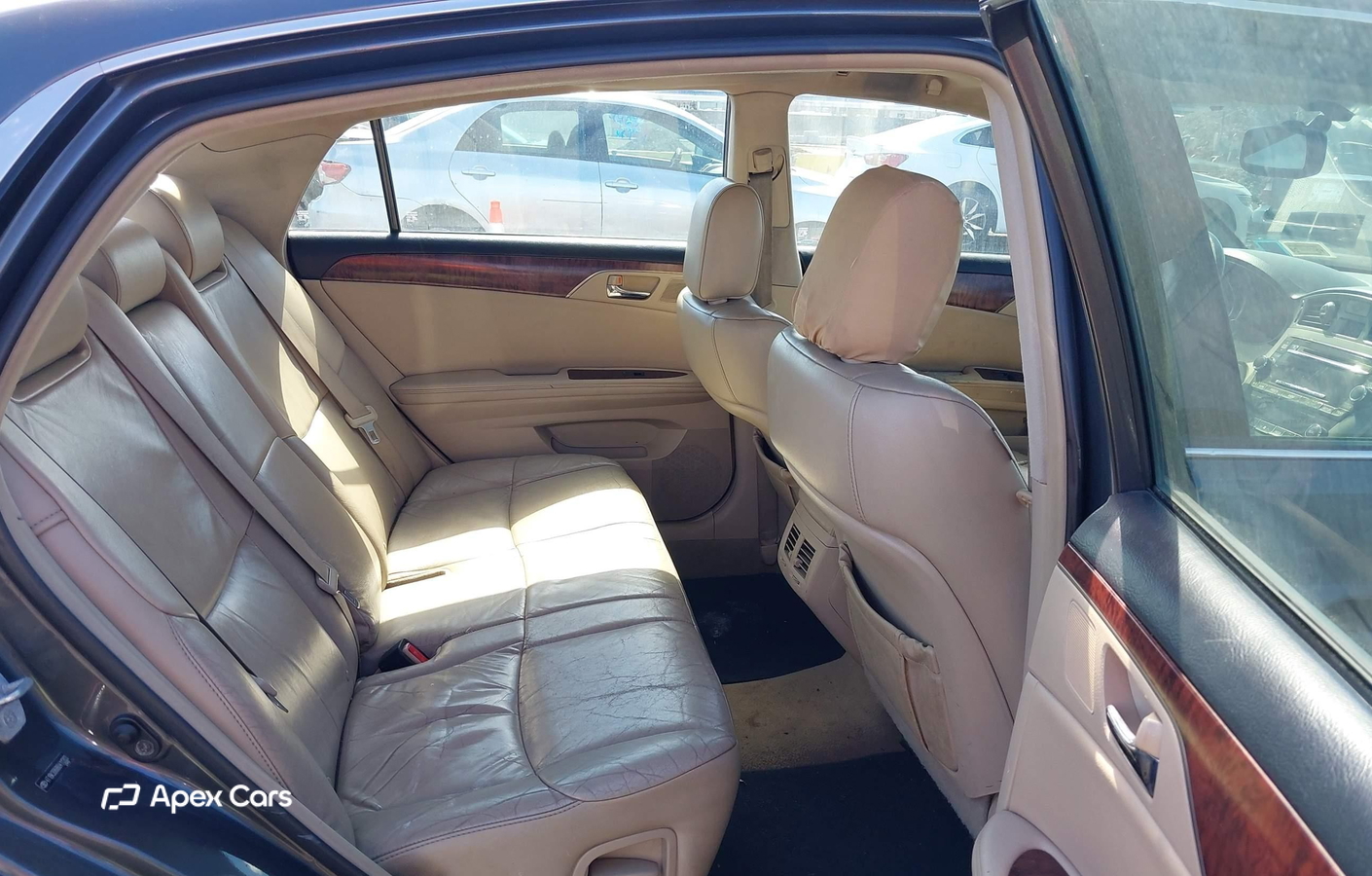 Toyota Avalon 2011