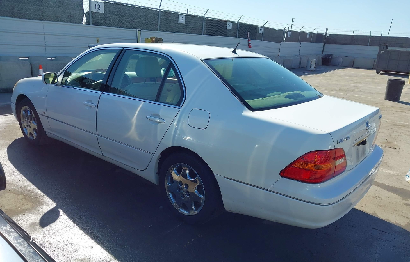 Lexus LS 2002