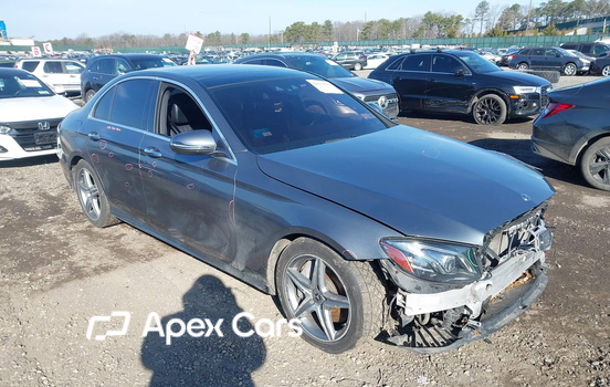 Mercedes-Benz E-klasse 2018 - Image 1 of 16