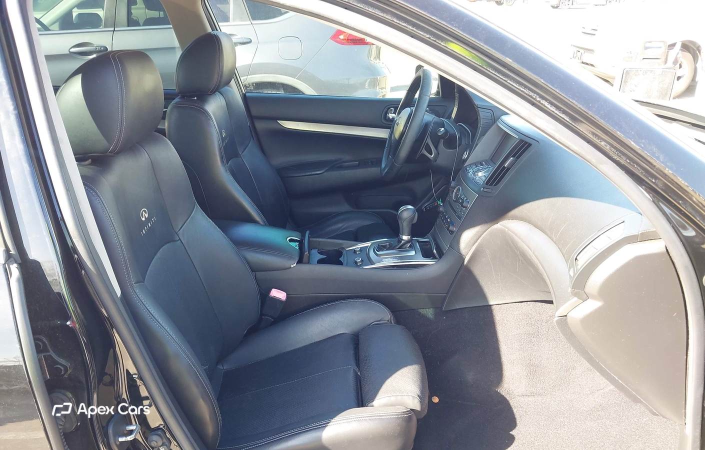 Infiniti G 2010