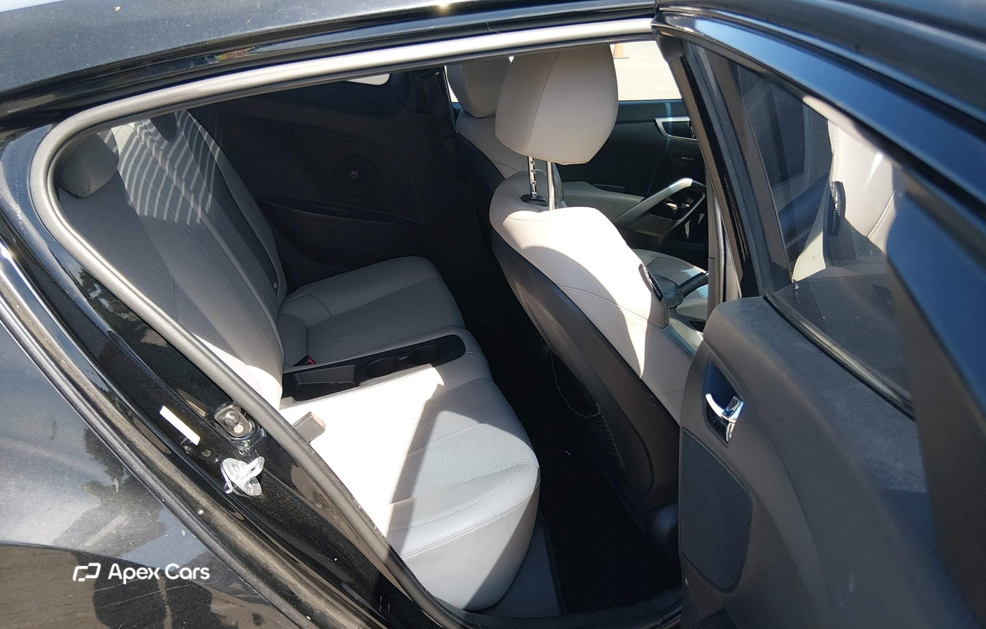 Hyundai Veloster 2012