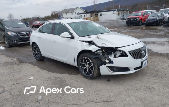 Buick Regal 2017 - Image 1 of 16