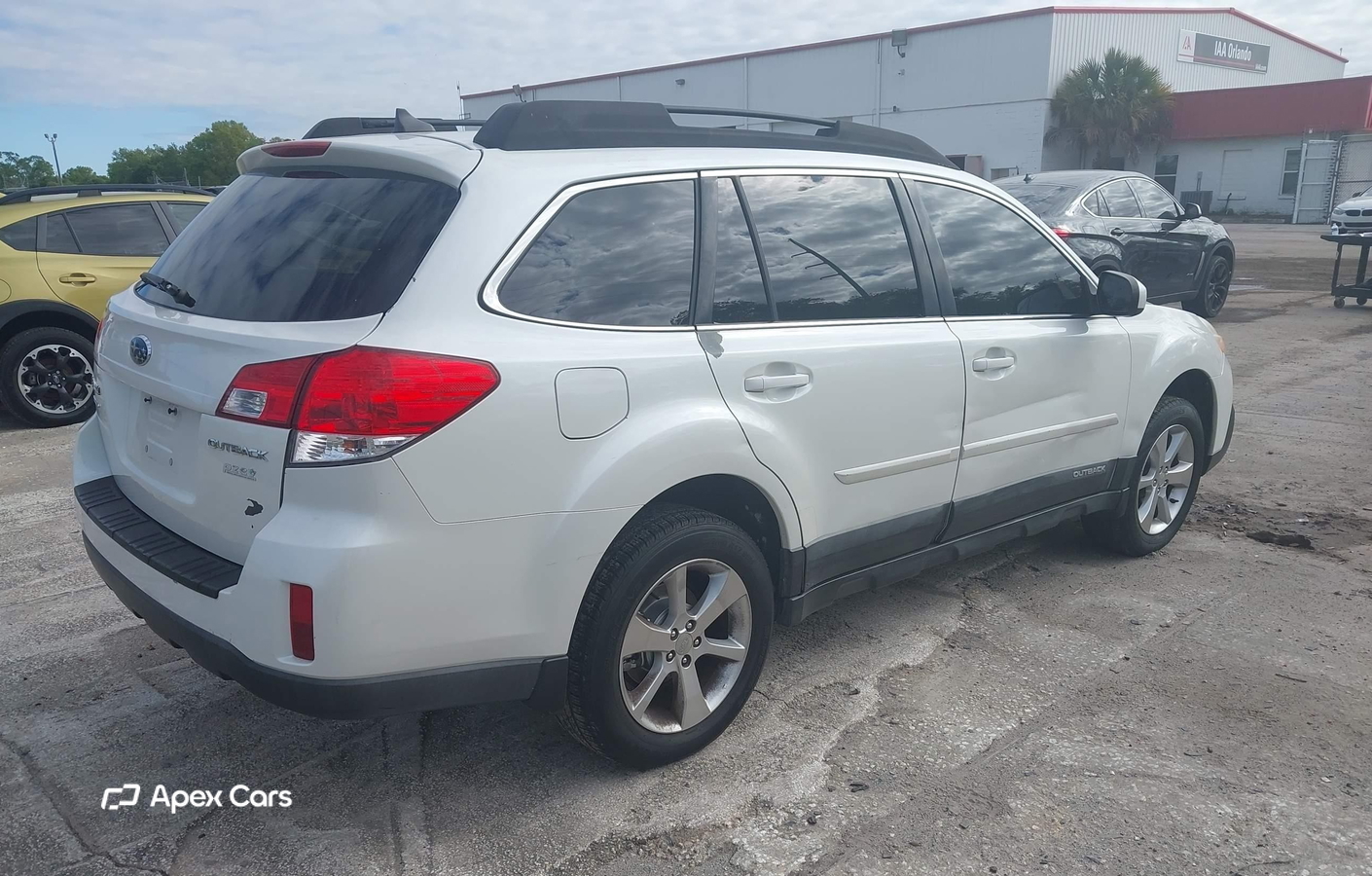 Subaru Outback 2013