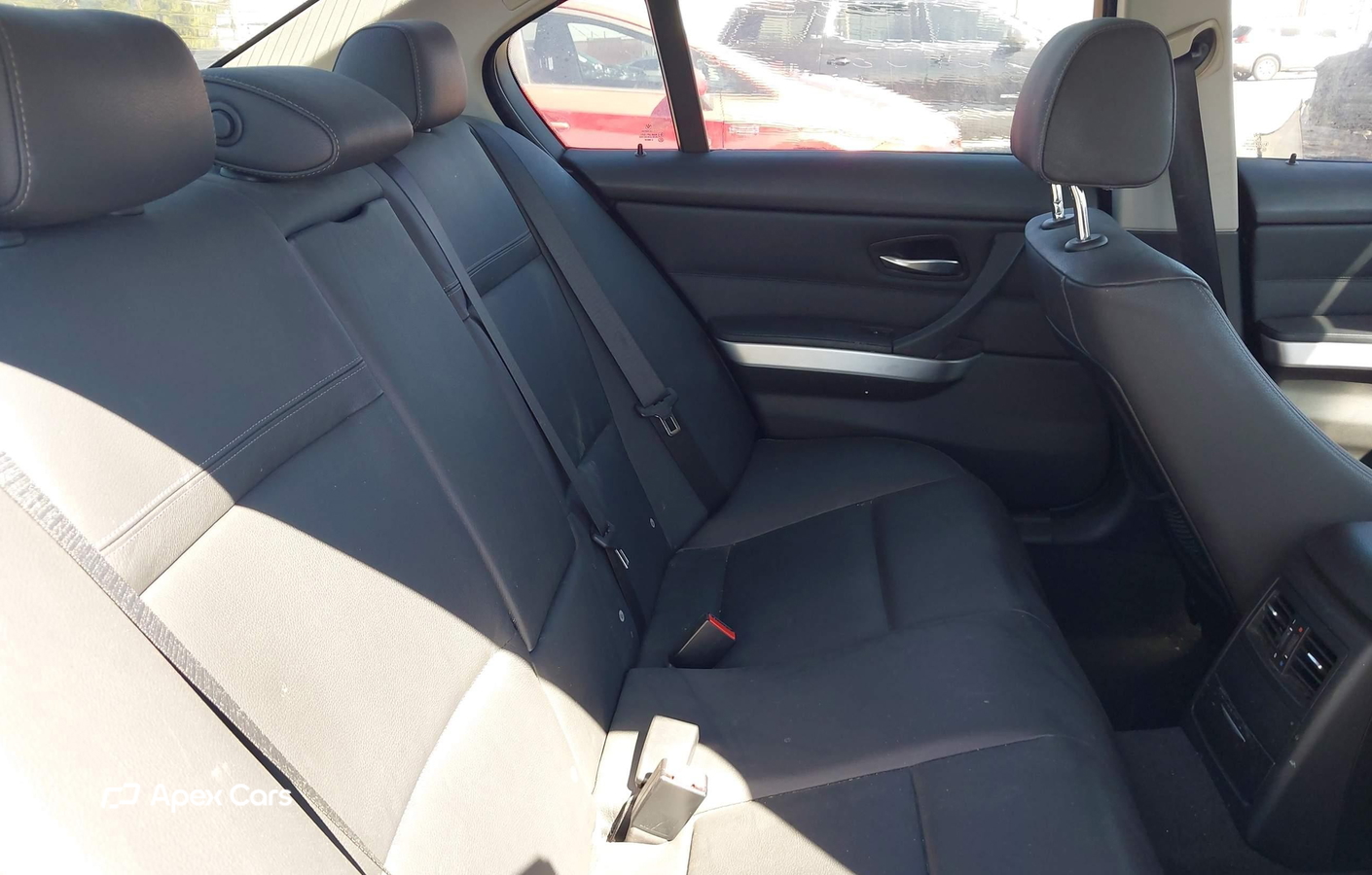 BMW Series 3 2009
