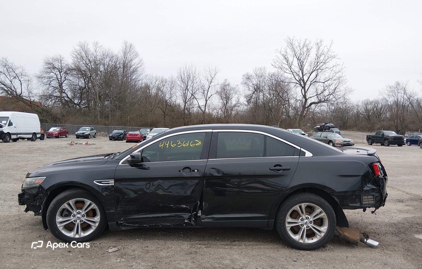 Ford Taurus 2015