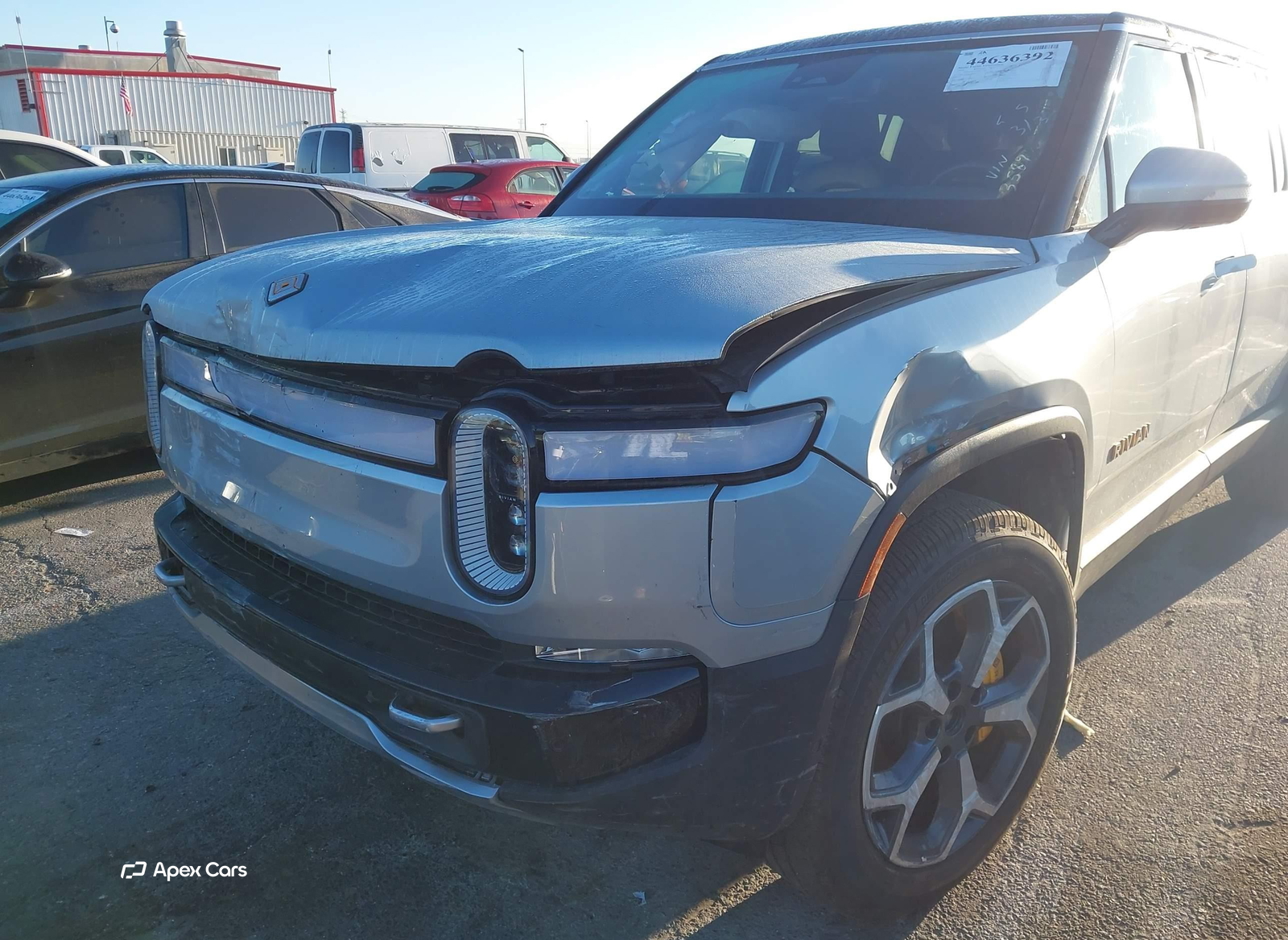 Rivian R1S 2024