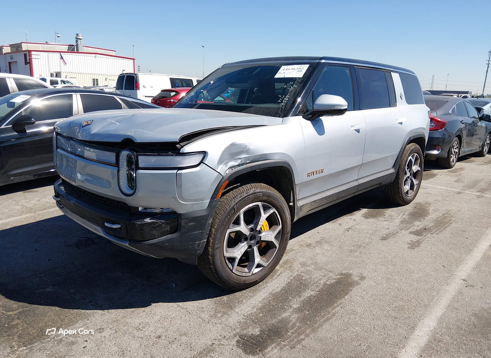 Rivian R1S 2024